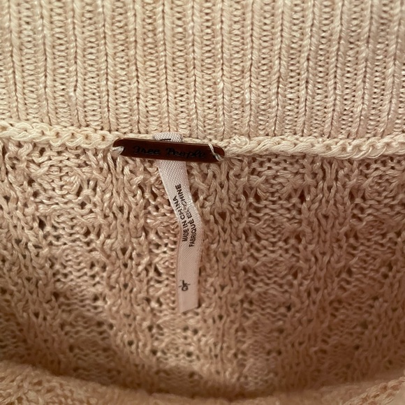 Free People Crazy in Love Ruffle Sweater, NWOT, L - Picture 2 of 3